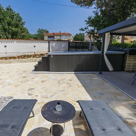 Meazza-2 By Interhome