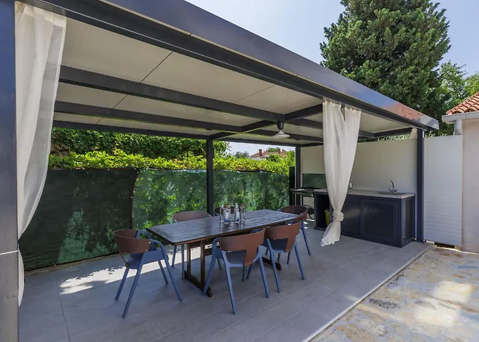 Apartman Meazza-2 By Interhome *